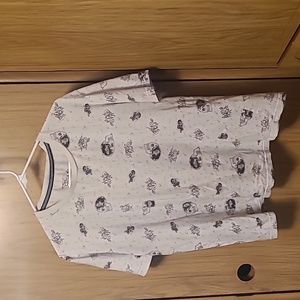 Eighty eight, size m, white patterned t shirt